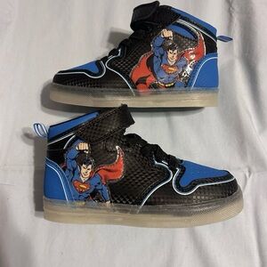 Superman Light-Up High Top Sneakers Boys Black Blue Red Size 12 Narrow